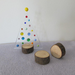 Christmas Tree Ornament in Log Base