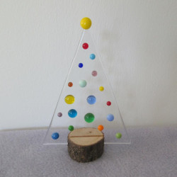 Christmas Tree Ornament in Log Base